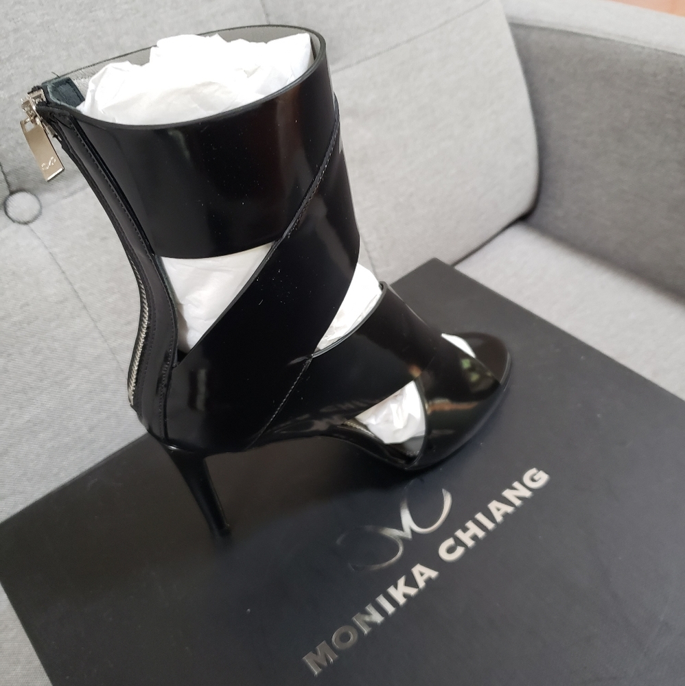 Nadja Black Calf Sandal